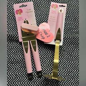 Paris Hilton Pink Can Opener and Heart Potato Masher Set